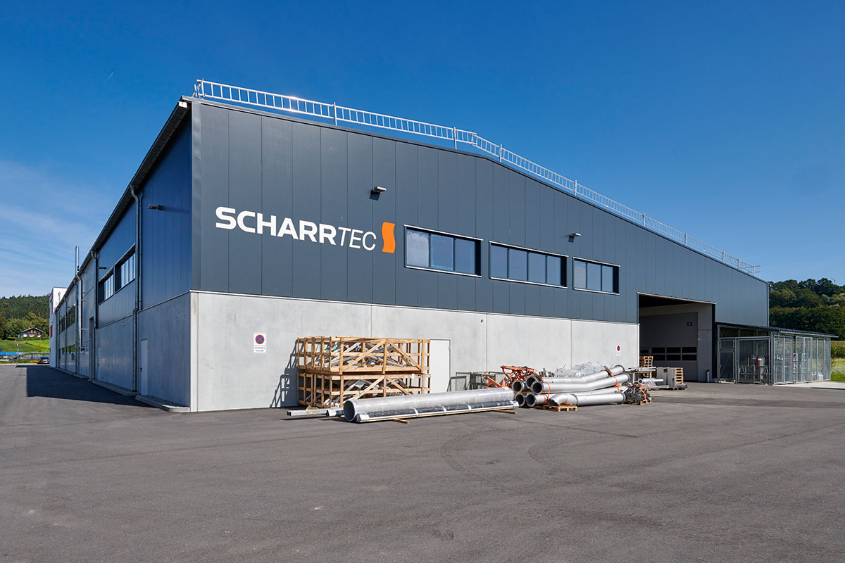 Neubau einer Niederlassung mit Bürogebäude und Produktionshalle für SCHARRTEC in Hunderdorf